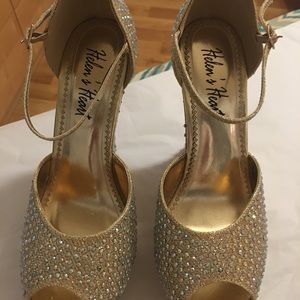 PLATFORM WEDGE METALLIC SHOES